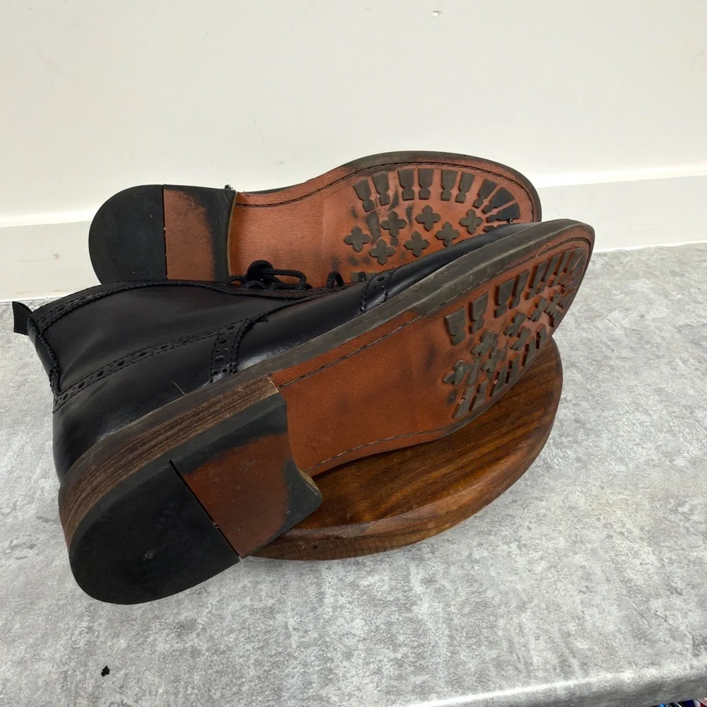 Moretti Black Leather Wingtip Boots‎